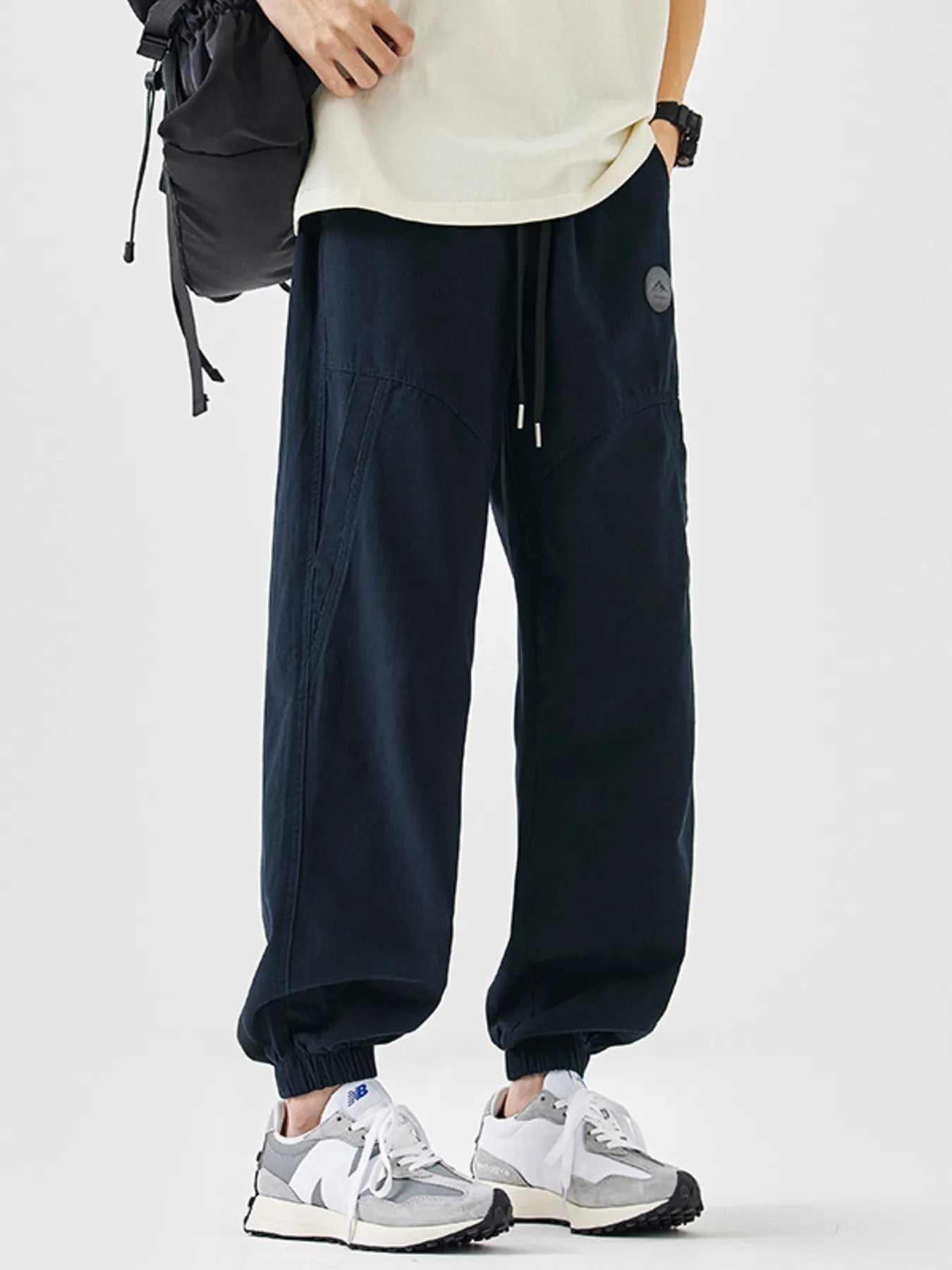 5055ea5843f04ee3b3a62290dc0e083d-Max-Origin