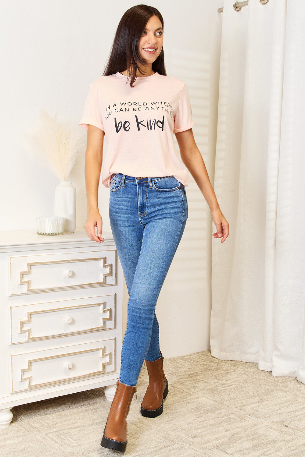 Graphic Cuffed T-Shirt